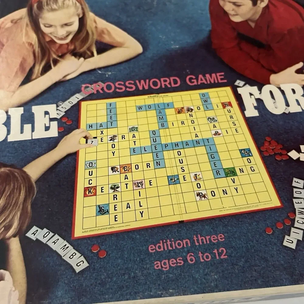 VINTAGE 1968 SCRABBLE FOR JUNIORS BOARD GAME Edition Three Crossword Game